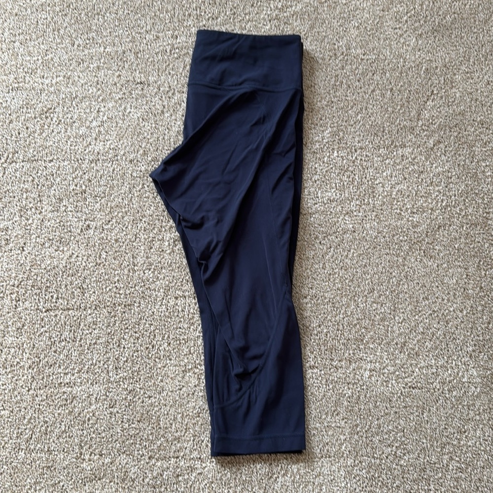 Athleta mid calf leggings